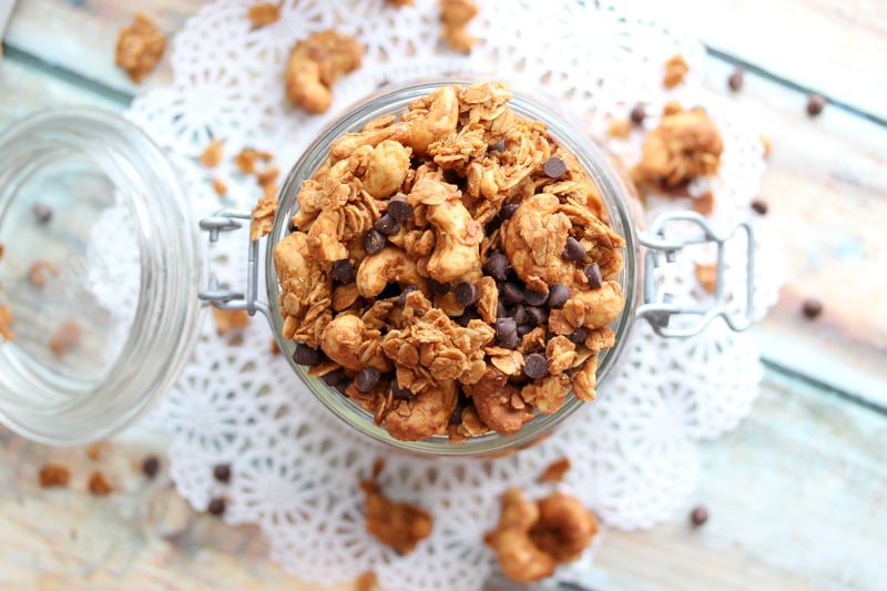 Peanut Butter Cup Granola | dishingouthealth.com