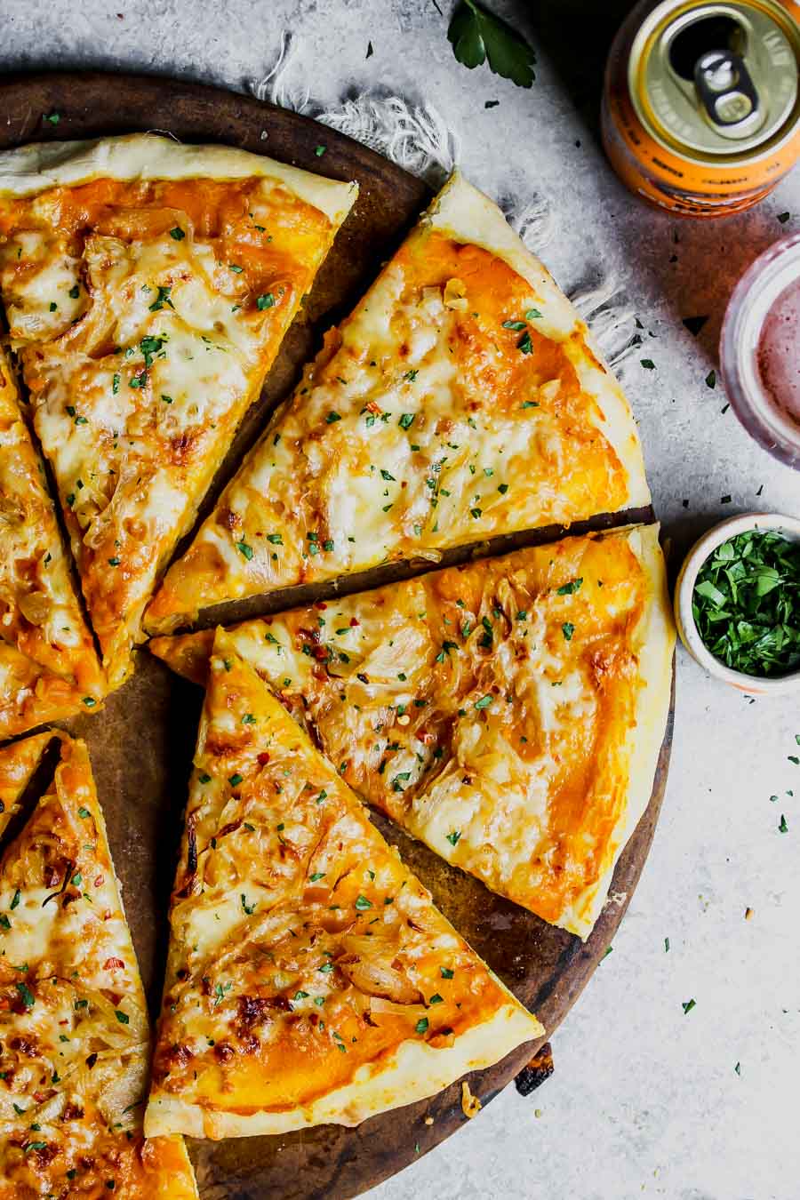 5 Ingredient Pumpkin and Gouda Pizza