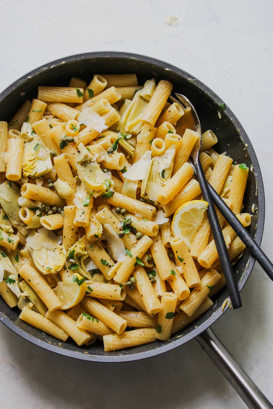 One Pot Lemon-Artichoke Piccata Pasta - Dishing Out Health