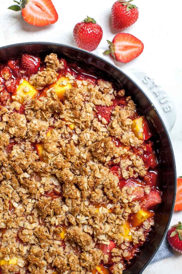 StrawberryNectarine Fruit Crisp with Ginger Streusel Dishing Out Health