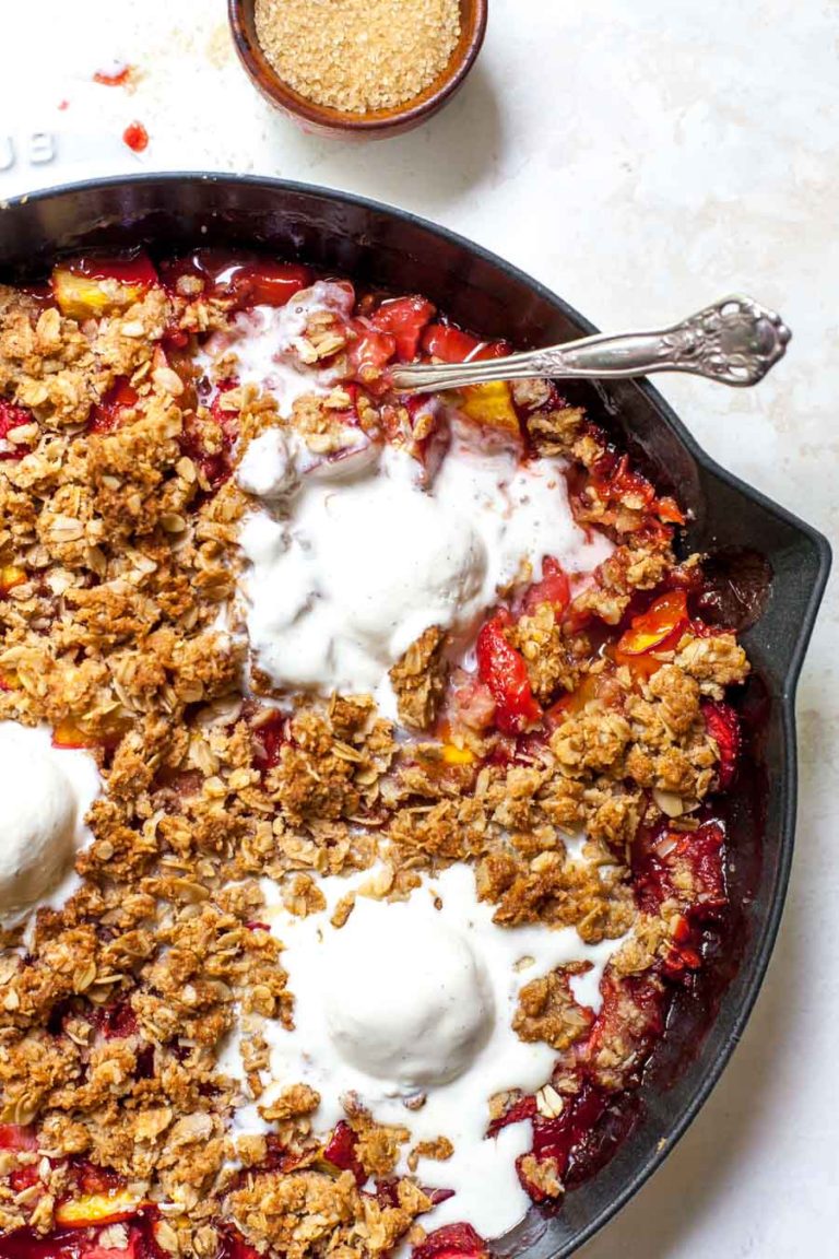 StrawberryNectarine Fruit Crisp with Ginger Streusel Dishing Out Health