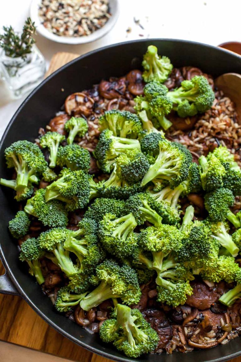 One Pan Wild Rice and Cheesy Broccoli Casserole Dishing Out Health