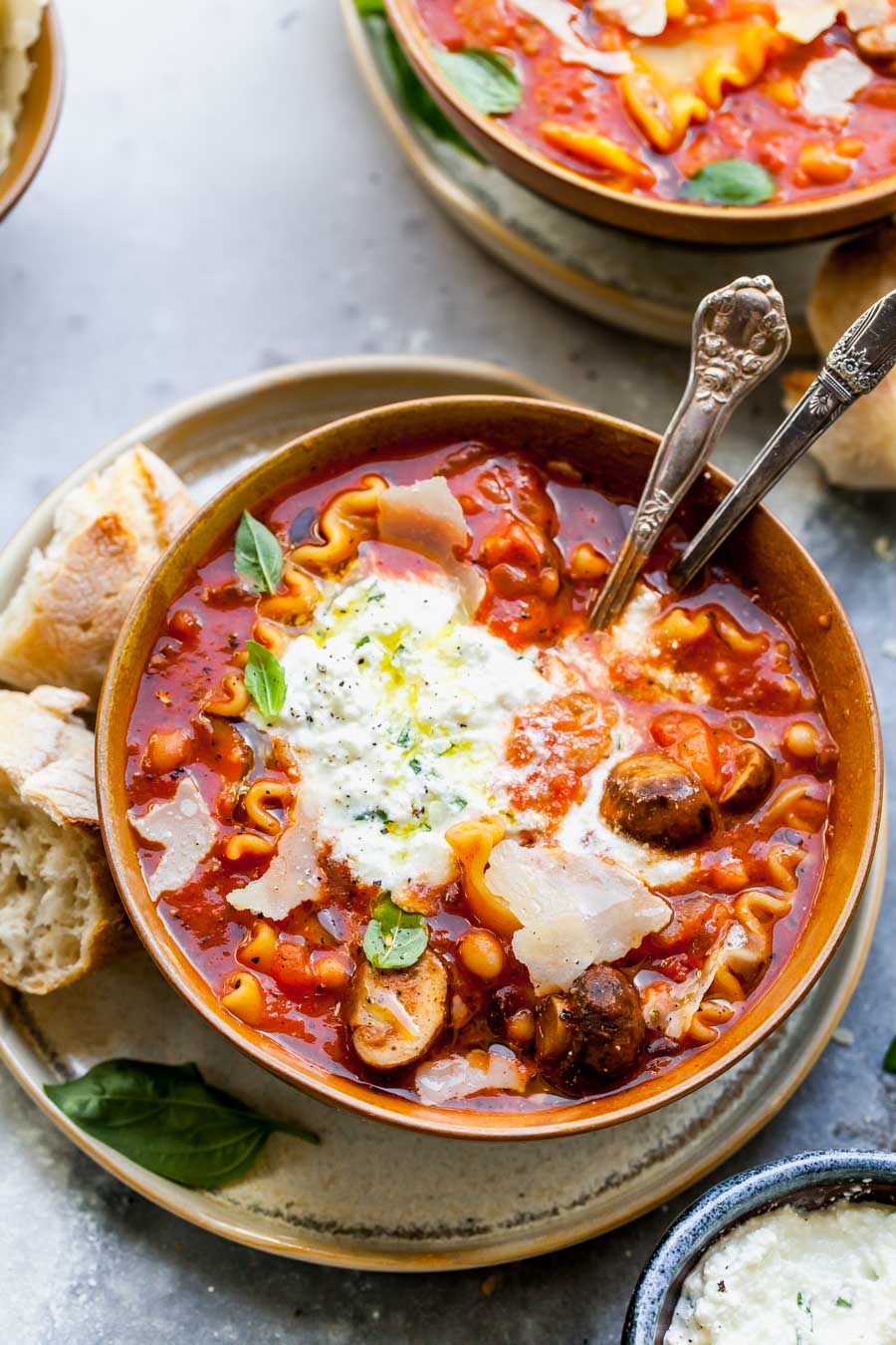 One Pot Lasagna Soup (Vegetarian) - Dishing Out Health