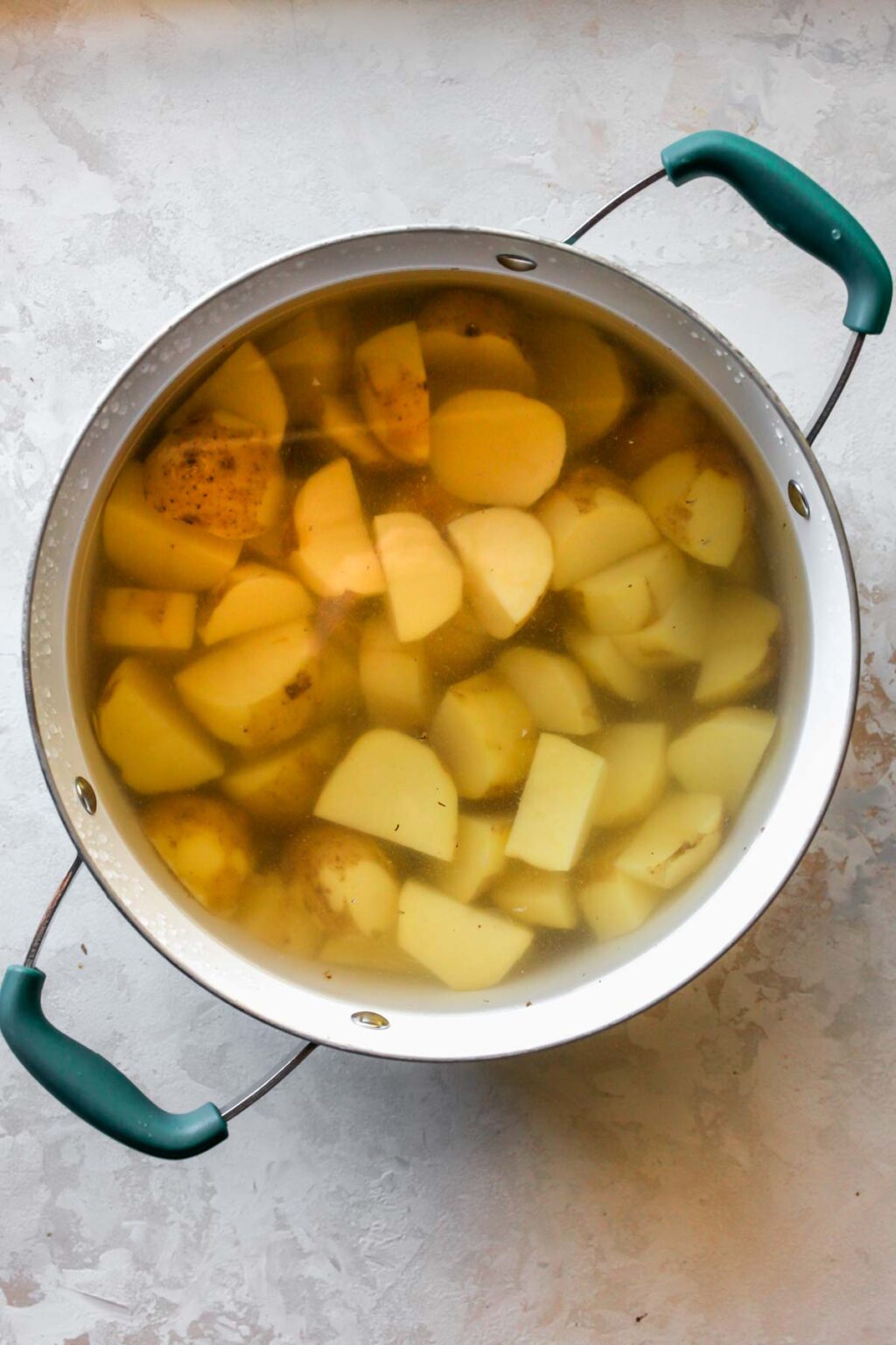 Roasted Garlic Mascarpone Mashed Potatoes - Dishing Out Health