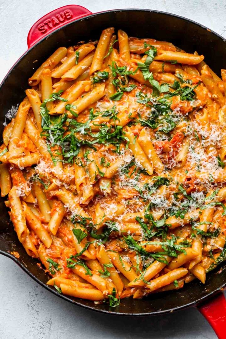 One Pan Creamy Tomato Pasta Dishing Out Health
