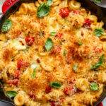 Skillet Caprese Macaroni and Cheese