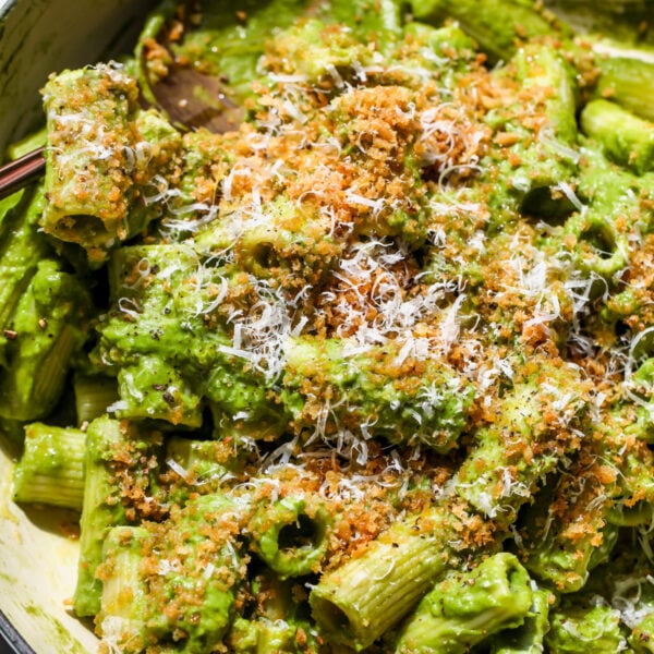 Creamy Caramelized Leek Pasta