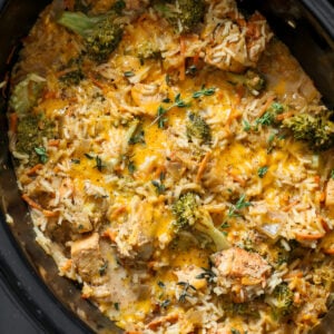 Slow Cooker Broccoli-Cheddar Chicken and Rice